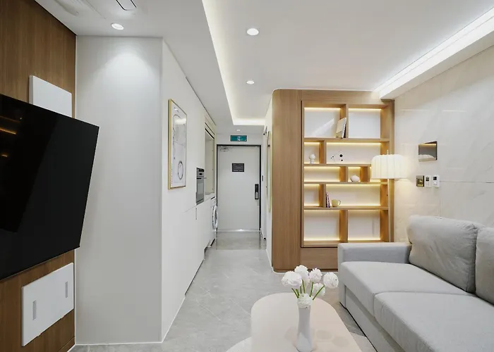 Uh Flat The Seocho Apartment
