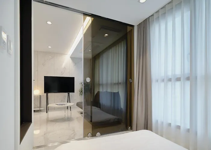 公寓 Uh Flat The Seocho