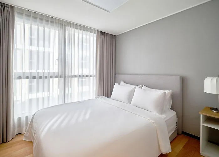 Uh Flat The Seocho * Seoul